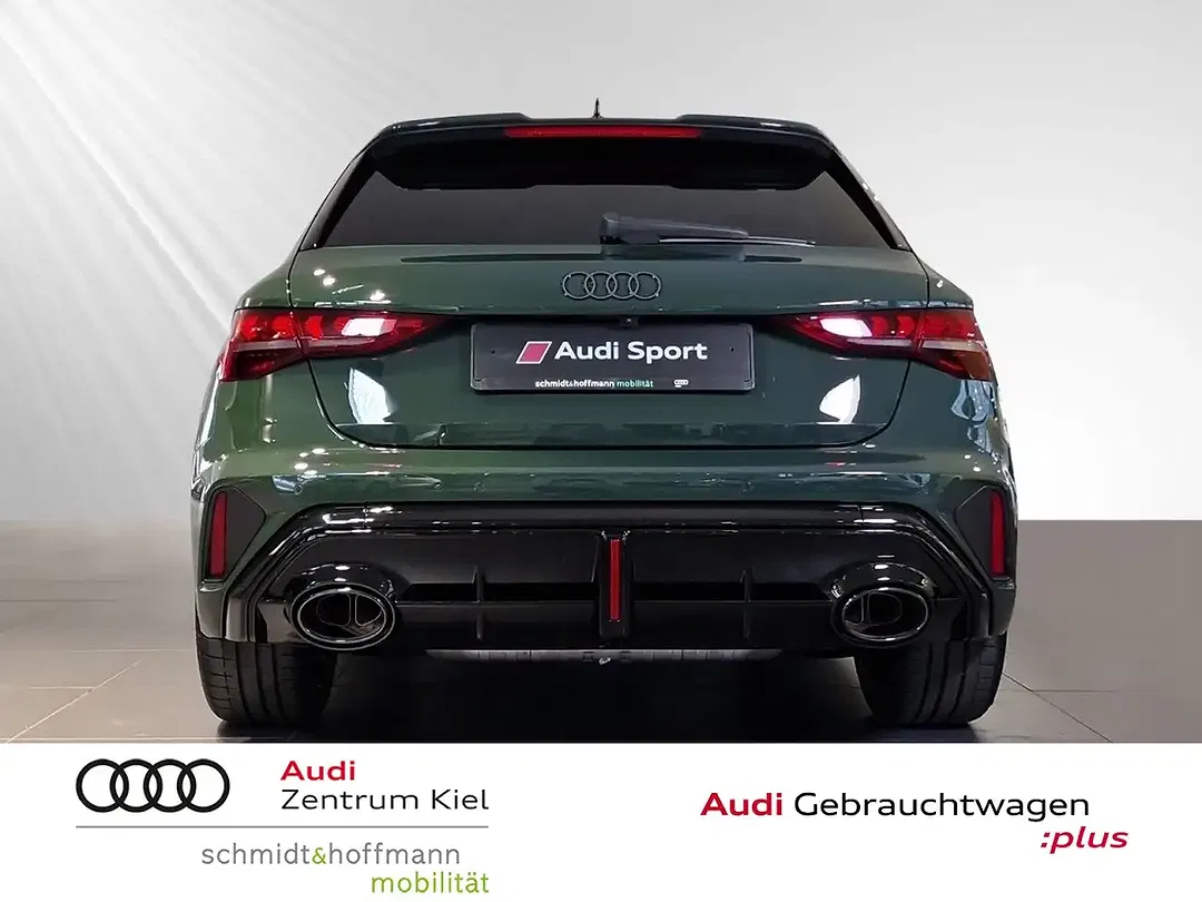 Audi RS3 - Thumbnail 4