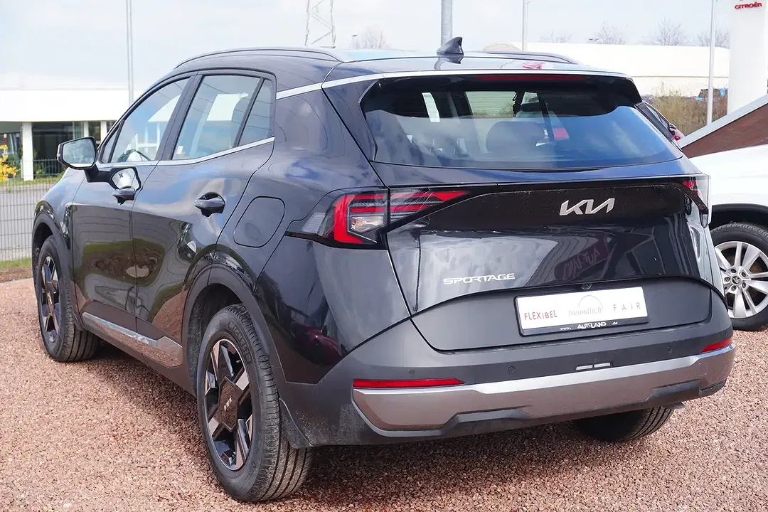 Kia Sportage - Thumbnail 3