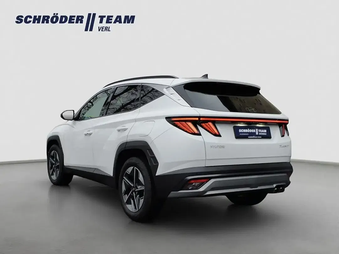 Hyundai TUCSON - Thumbnail 3