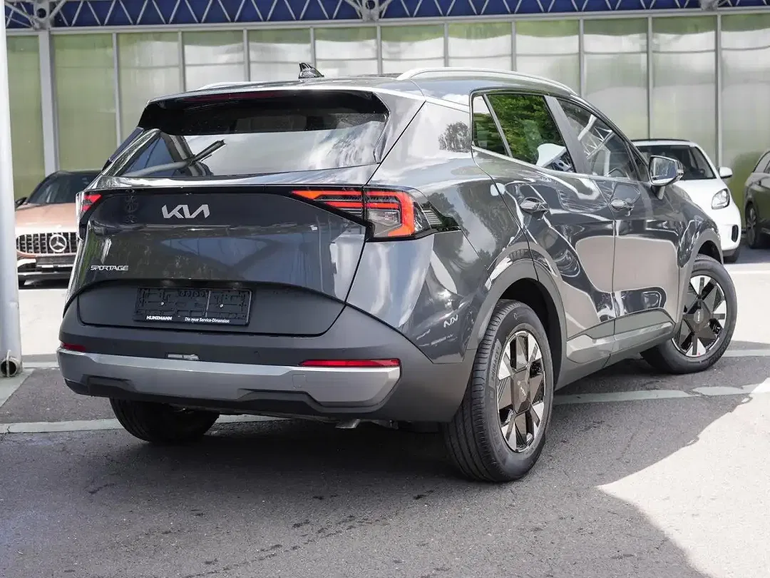 Kia Sportage - Thumbnail 3