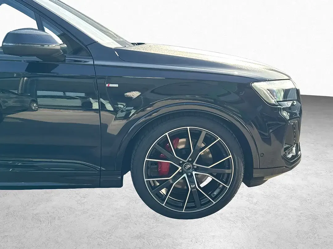 Audi Q7 - Thumbnail 4