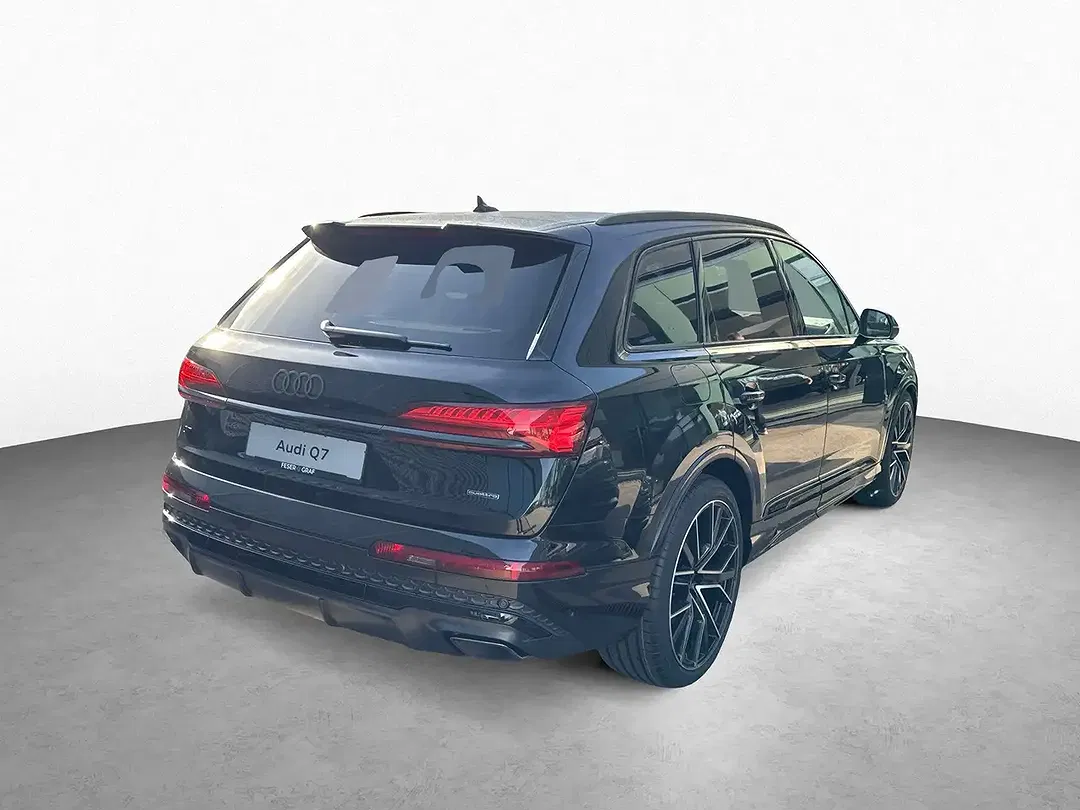 Audi Q7 - Thumbnail 5