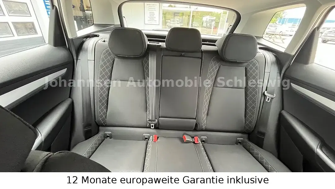 Skoda Karoq - Thumbnail 11