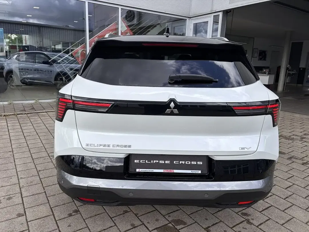 Mitsubishi Eclipse Cross - Thumbnail 5