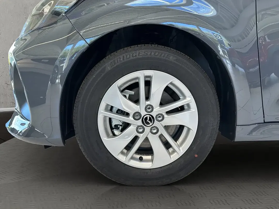 Mazda 2 - Thumbnail 6