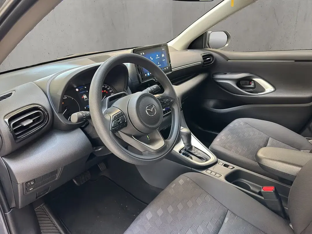 Mazda 2 - Thumbnail 8