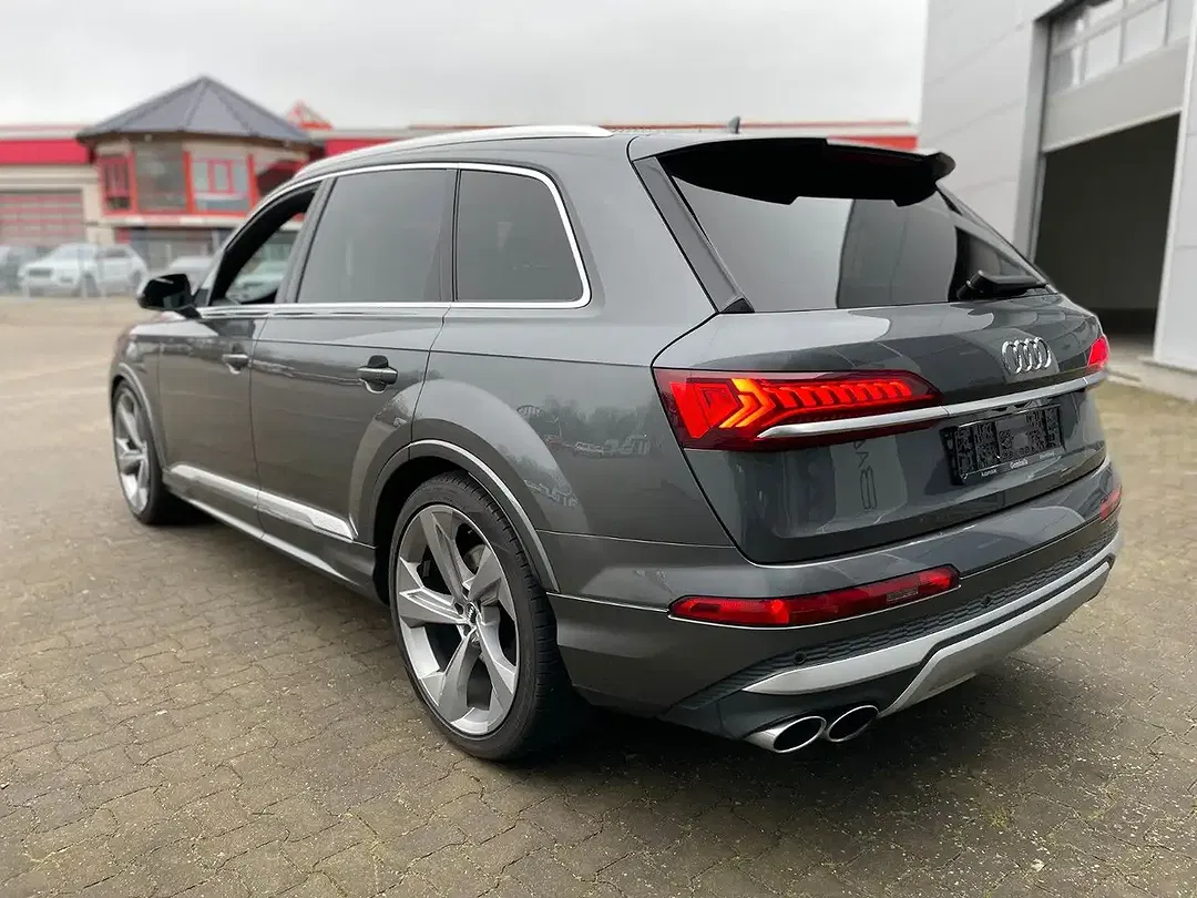 Audi SQ7 - Thumbnail 3