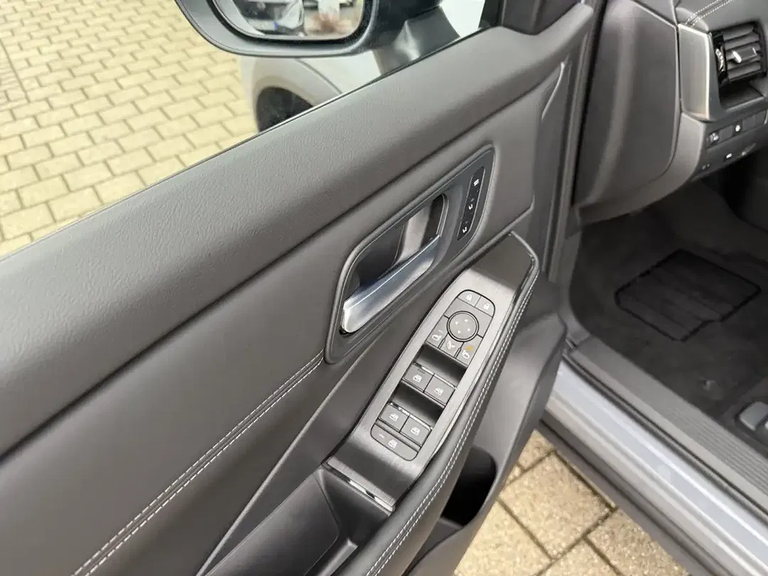Nissan X-Trail - Thumbnail 7