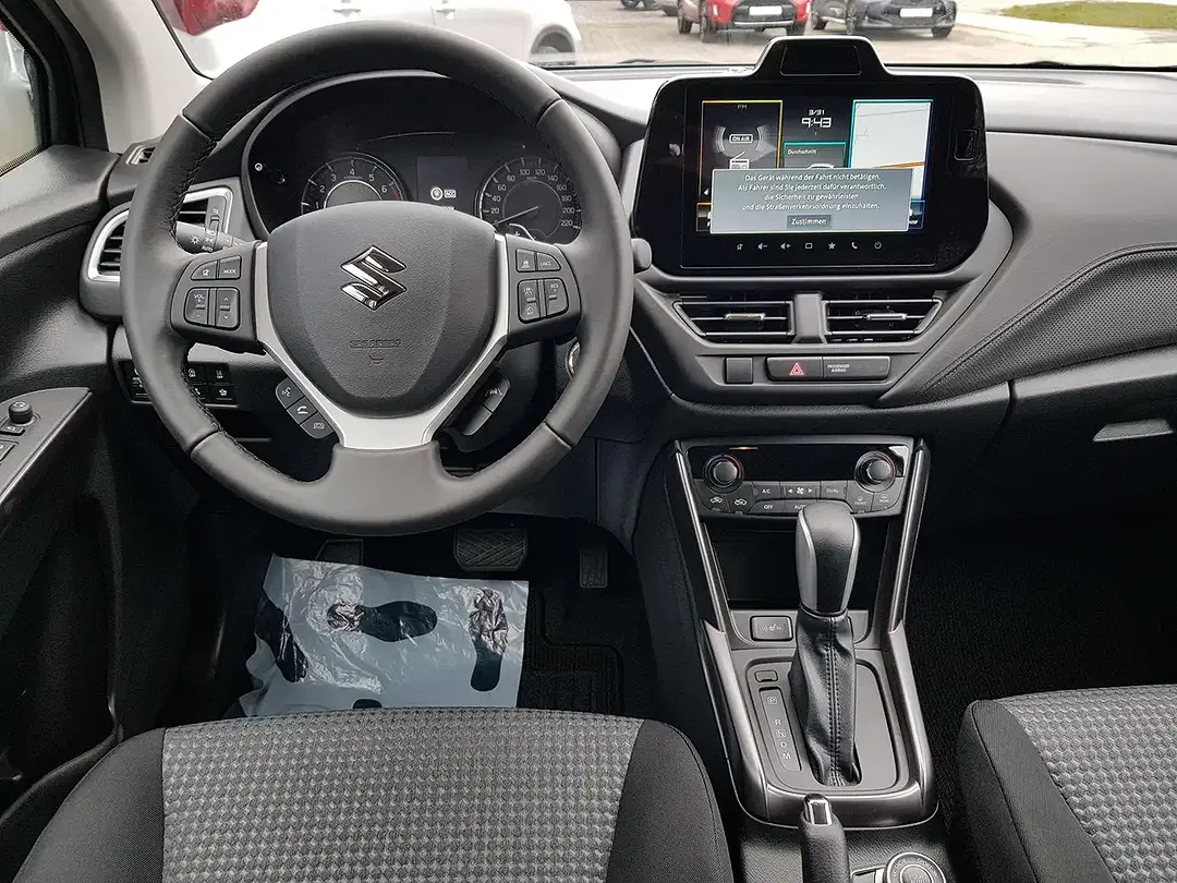 Suzuki S-Cross - Thumbnail 10