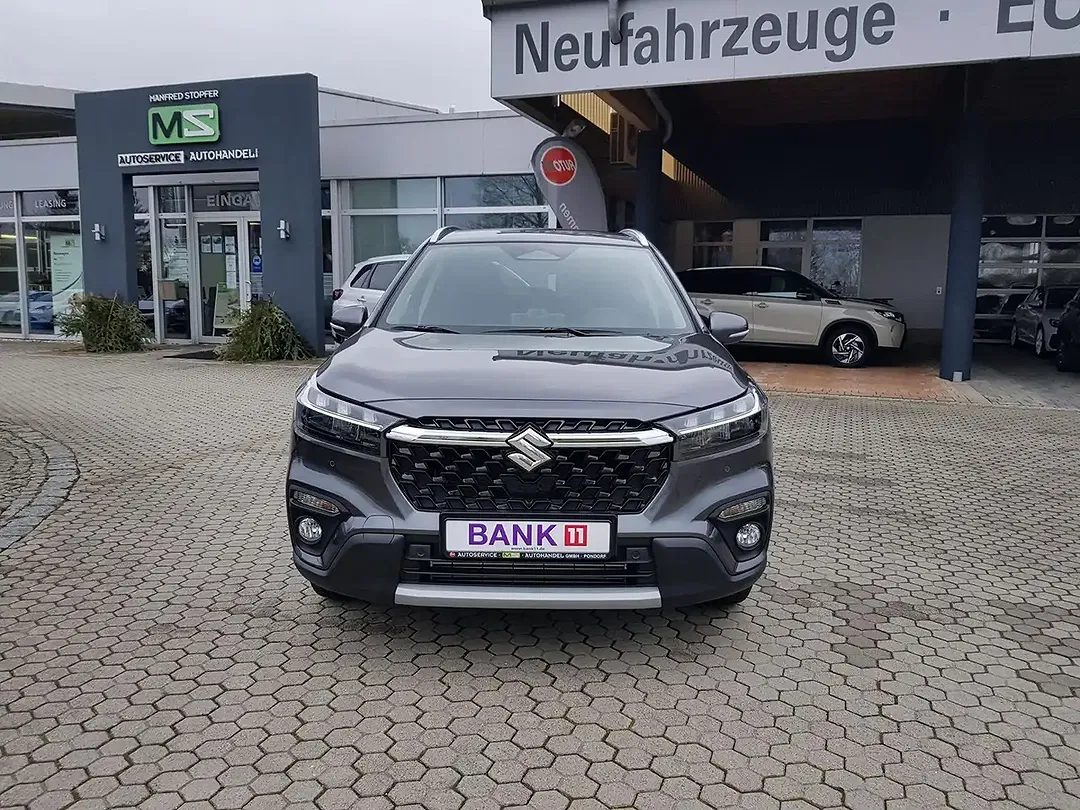 Suzuki S-Cross - Thumbnail 8