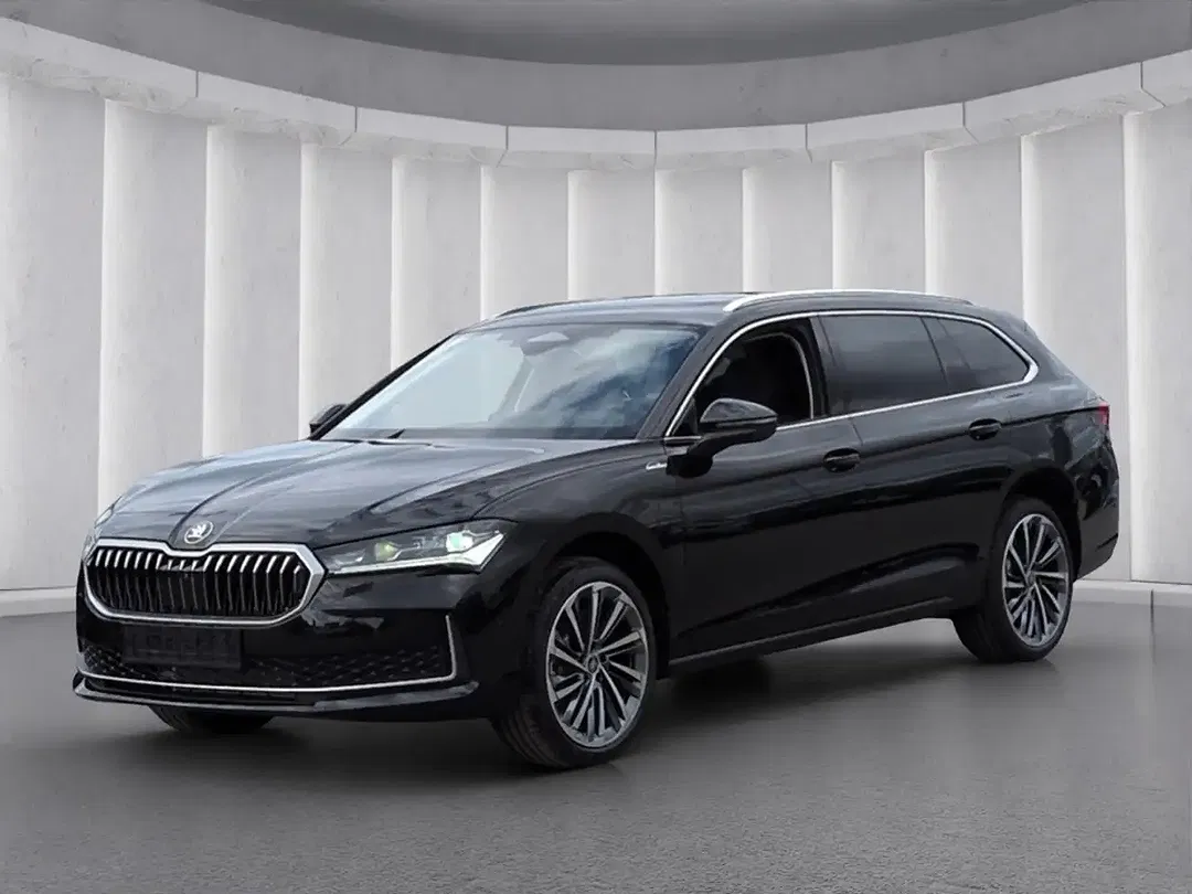 Skoda Superb - Thumbnail 1
