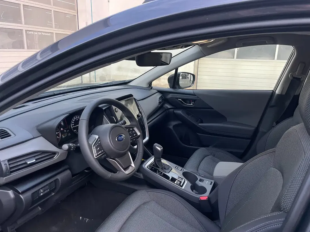 Subaru Crosstrek - Thumbnail 11