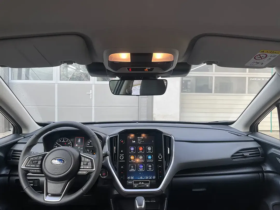 Subaru Crosstrek - Thumbnail 14
