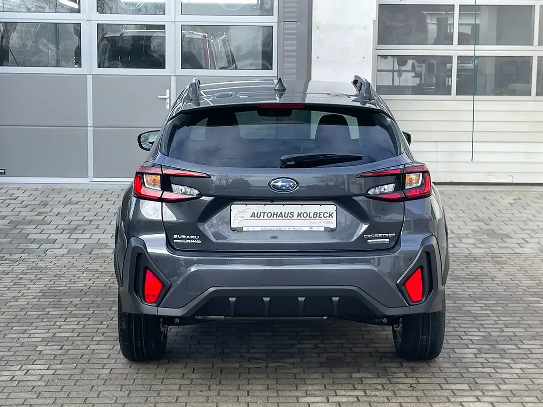 Subaru Crosstrek - Thumbnail 6