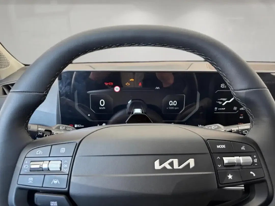 Kia K4 - Thumbnail 8