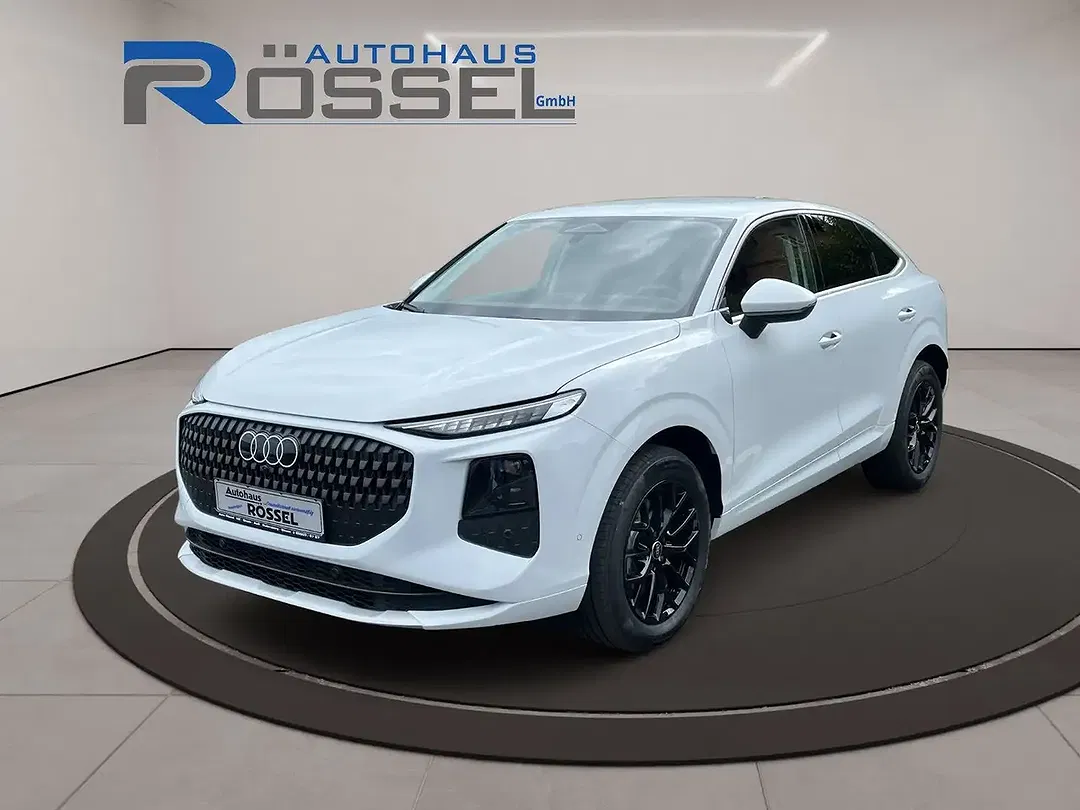 Audi Q3 - Thumbnail 1