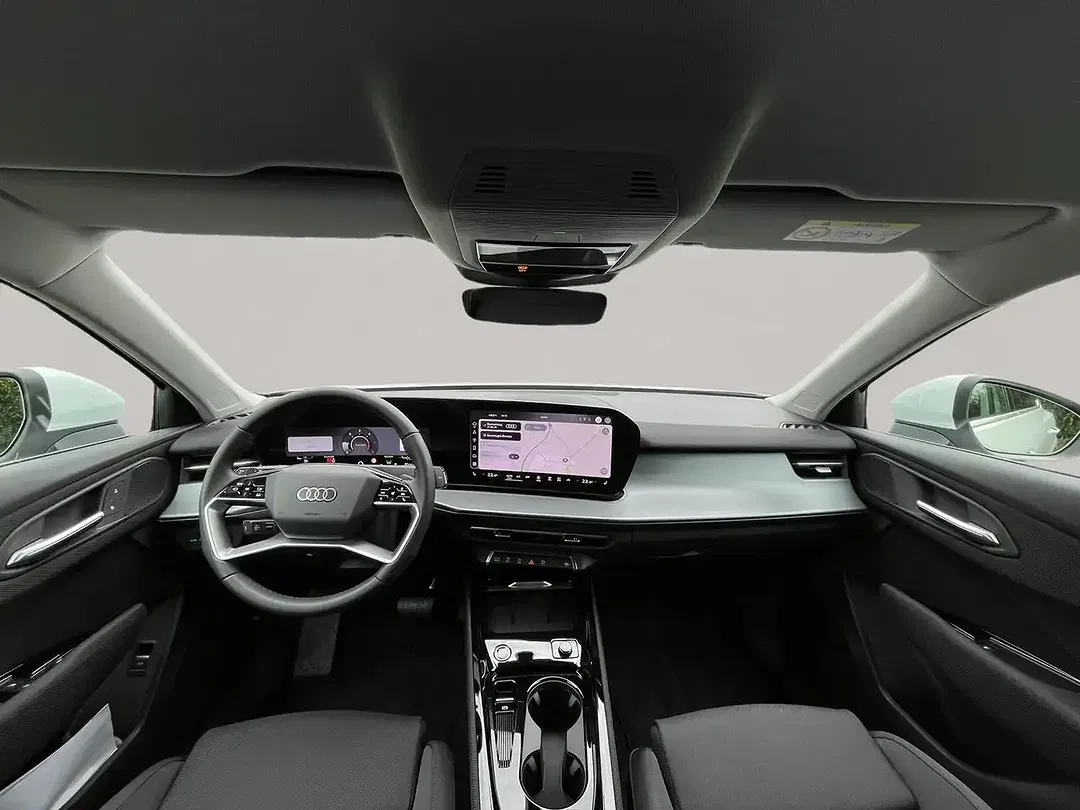 Audi Q3 - Thumbnail 10