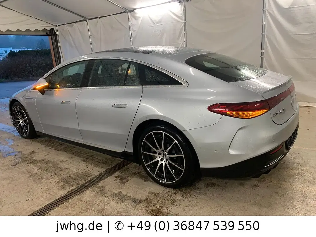 Mercedes-Benz EQS - Thumbnail 11