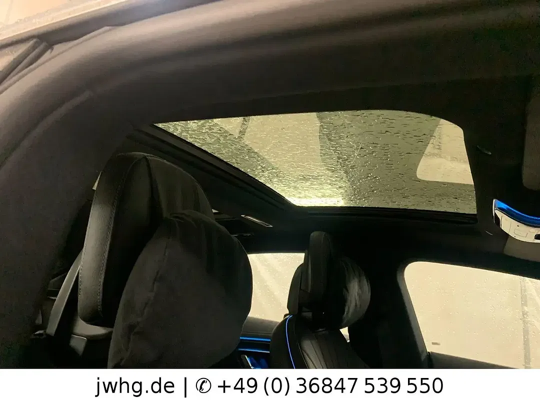 Mercedes-Benz EQS - Thumbnail 4