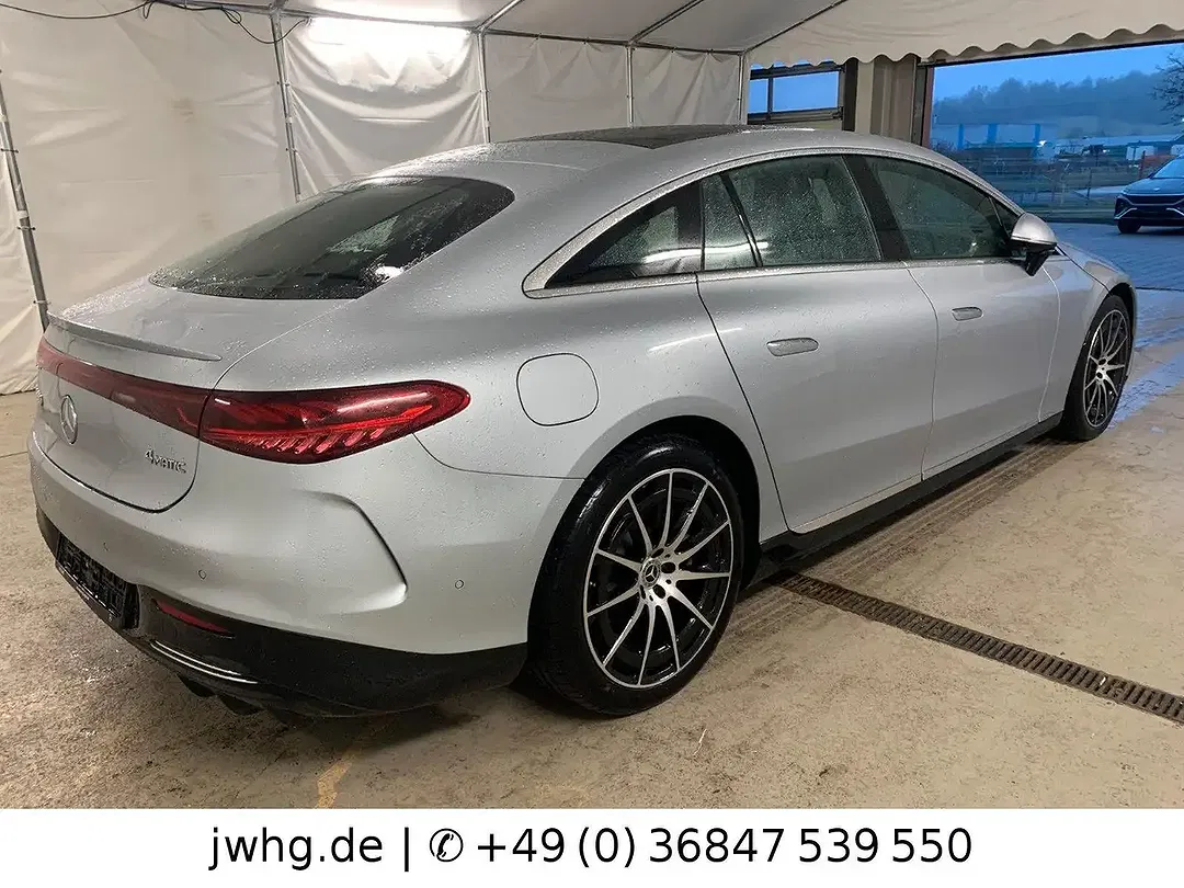 Mercedes-Benz EQS - Thumbnail 8