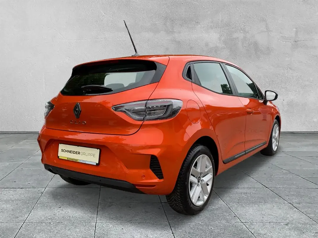 Renault Clio - Thumbnail 5