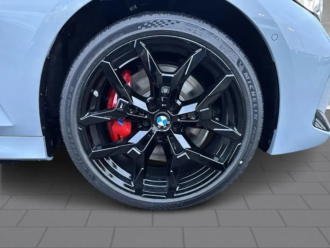 BMW 330 - Thumbnail 6
