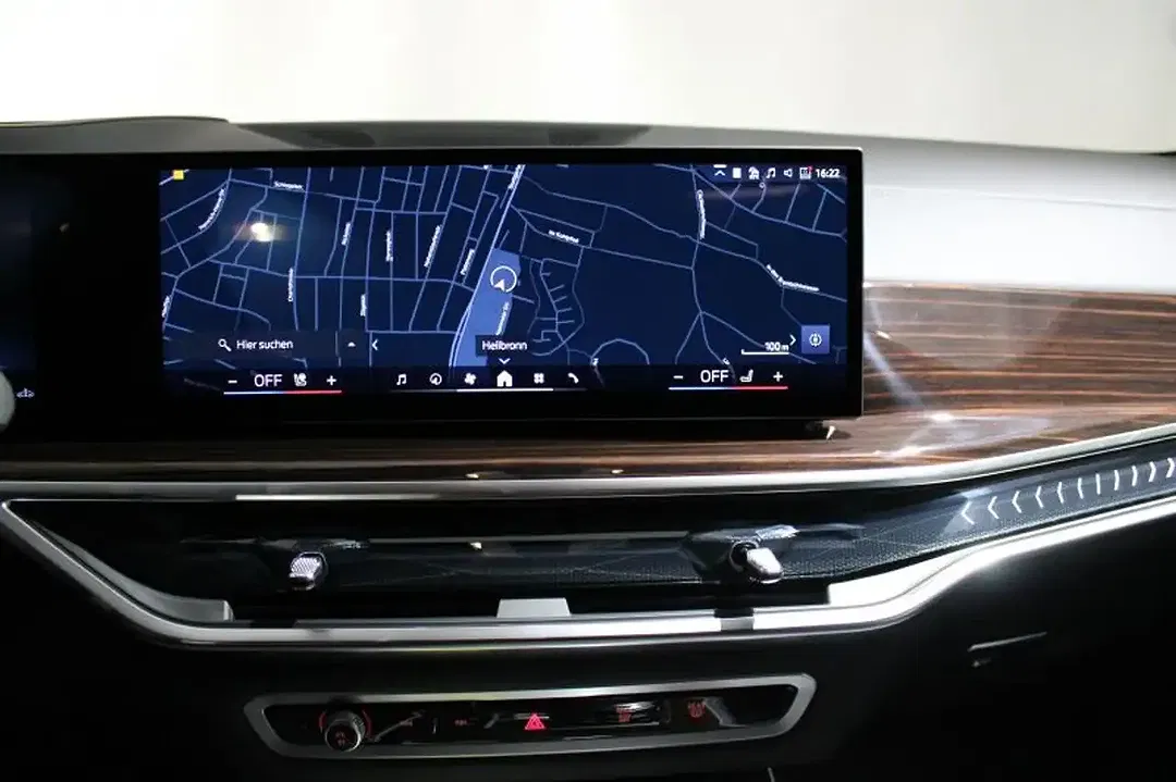 BMW X5 - Thumbnail 7