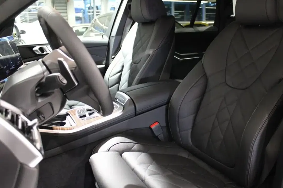 BMW X5 - Thumbnail 9