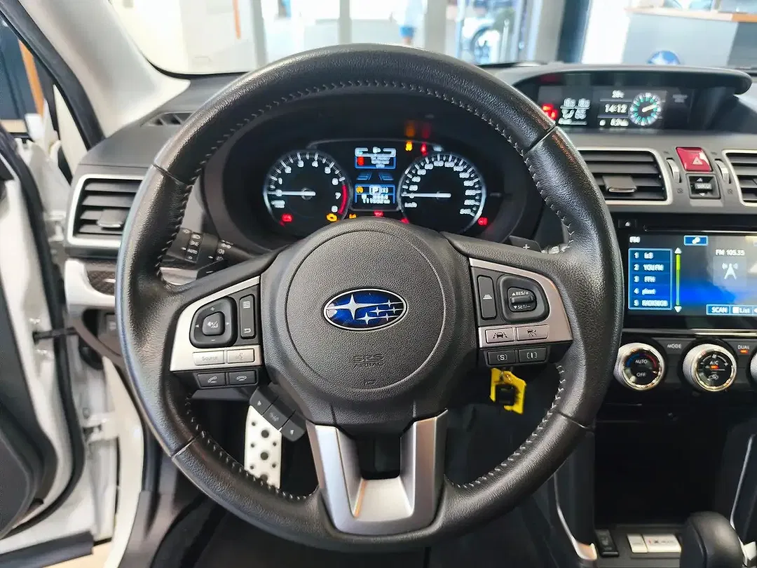 Subaru Forester - Thumbnail 11