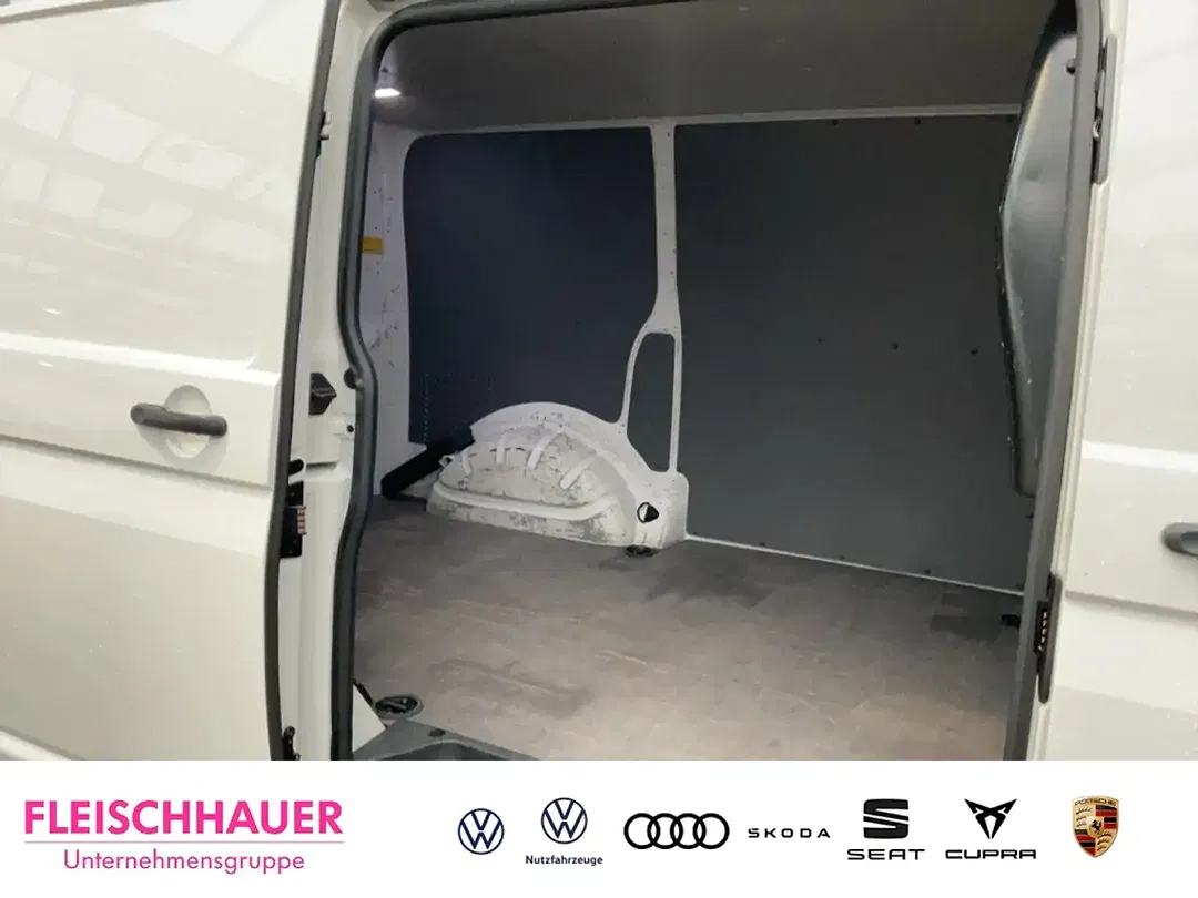 Volkswagen Transporter - Thumbnail 10