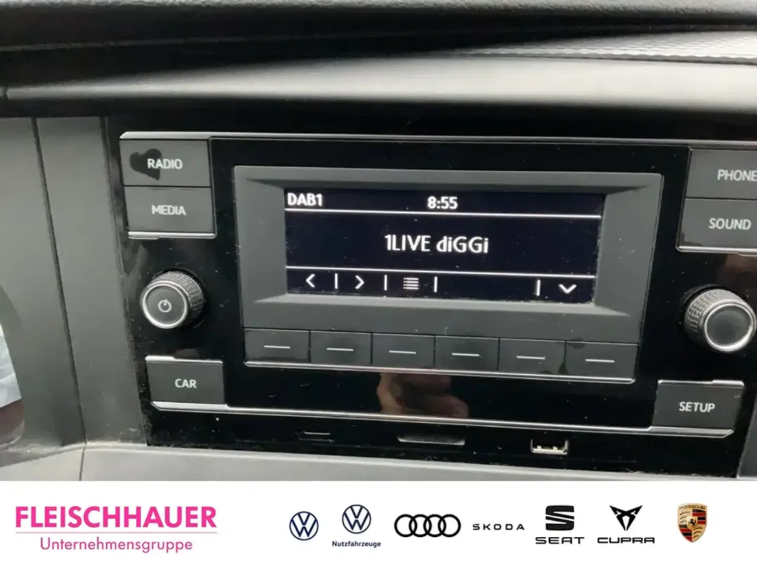 Volkswagen Transporter - Thumbnail 12