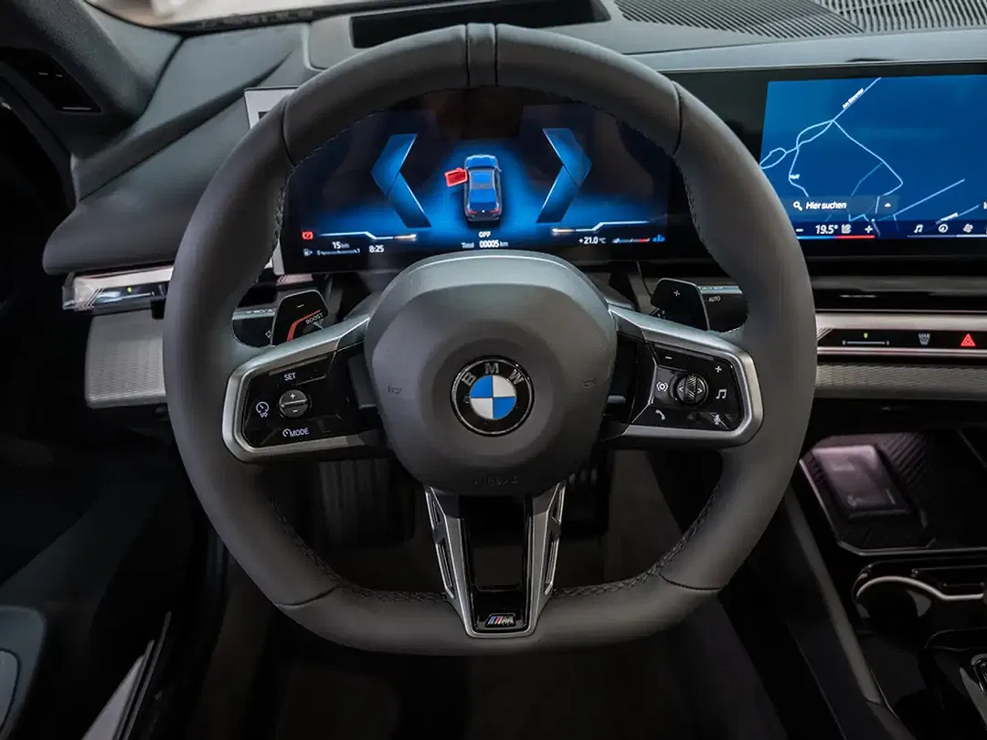 BMW 520 - Thumbnail 12