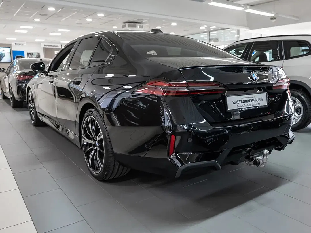 BMW 520 - Thumbnail 5