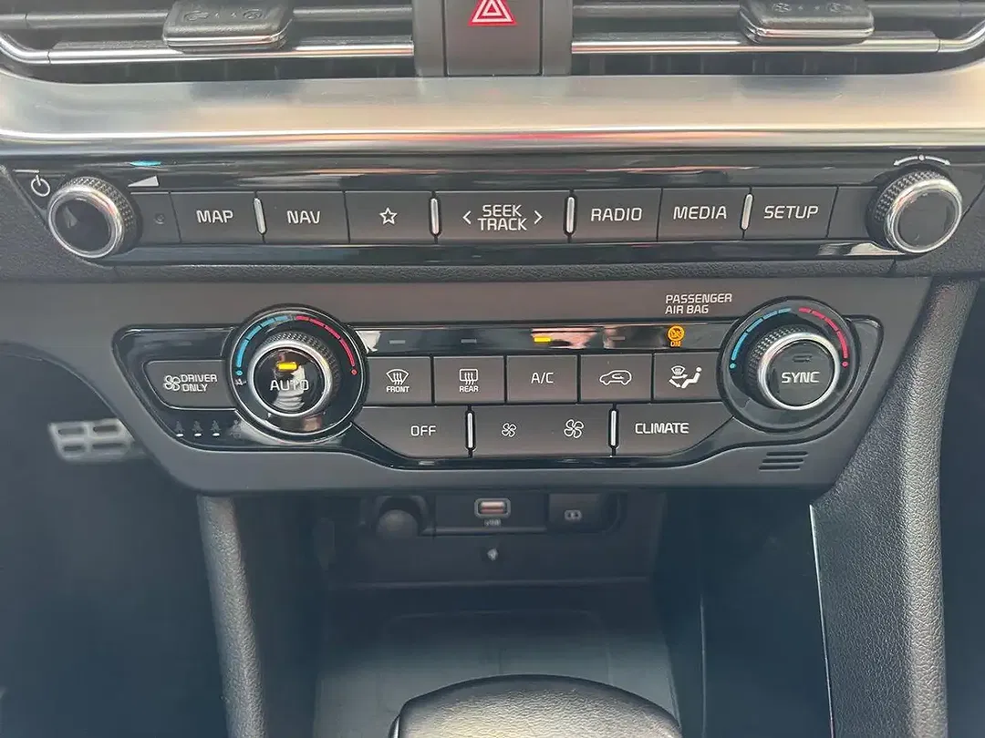 Kia Niro - Thumbnail 15
