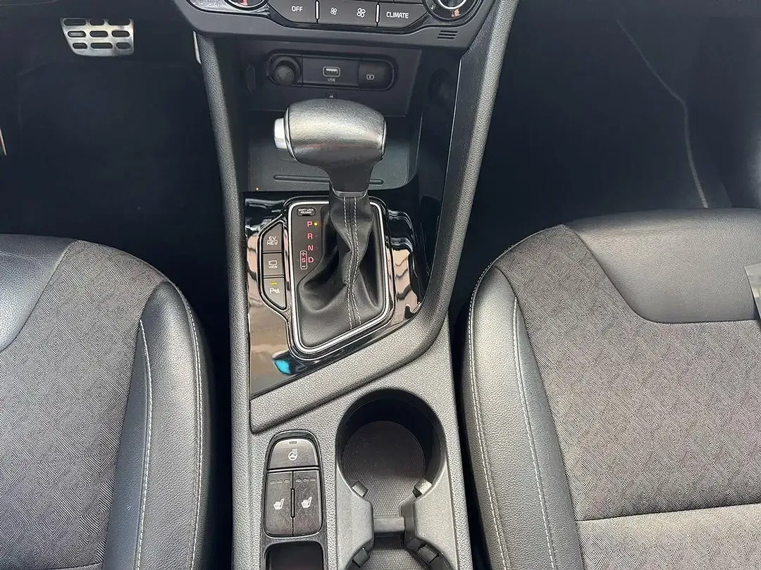 Kia Niro - Thumbnail 16