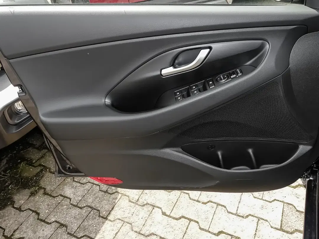 Hyundai i30 - Thumbnail 12