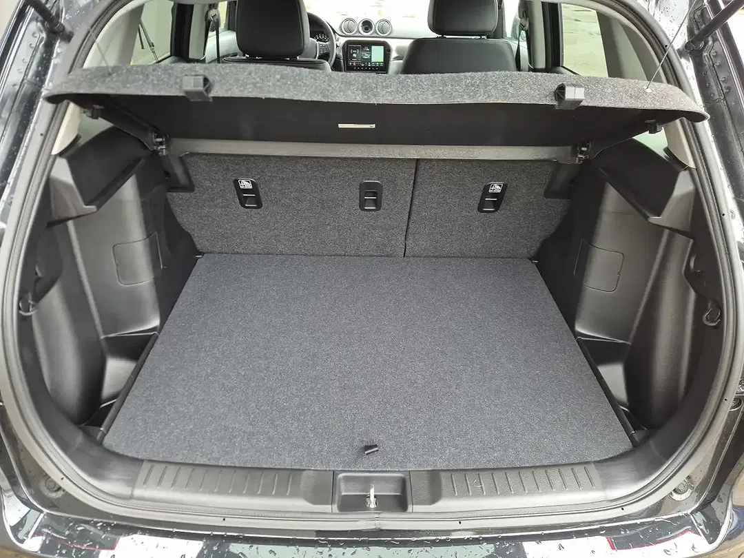Suzuki Vitara - Thumbnail 9