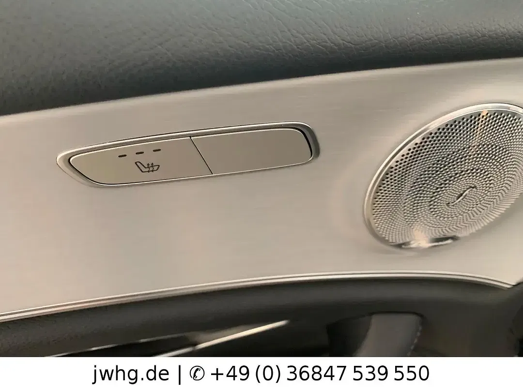 Mercedes-Benz E 300 - Thumbnail 11