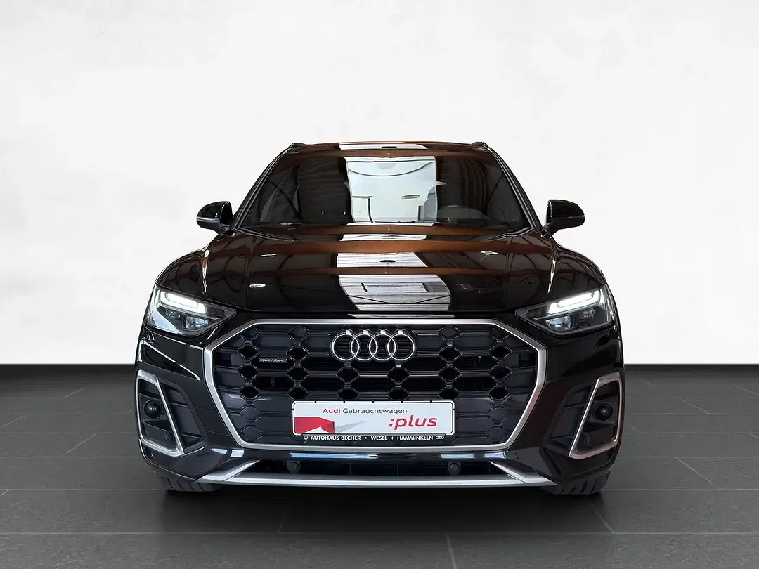 Audi Q5 - Thumbnail 1