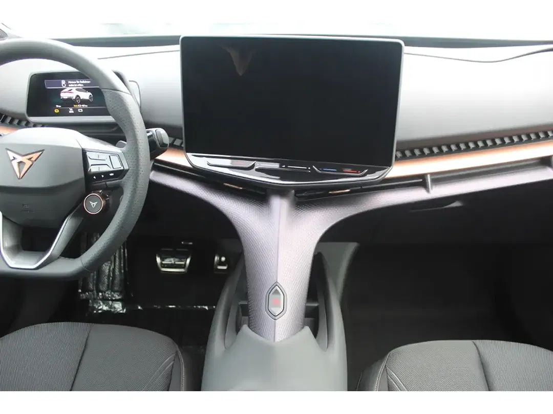 CUPRA Tavascan - Thumbnail 13