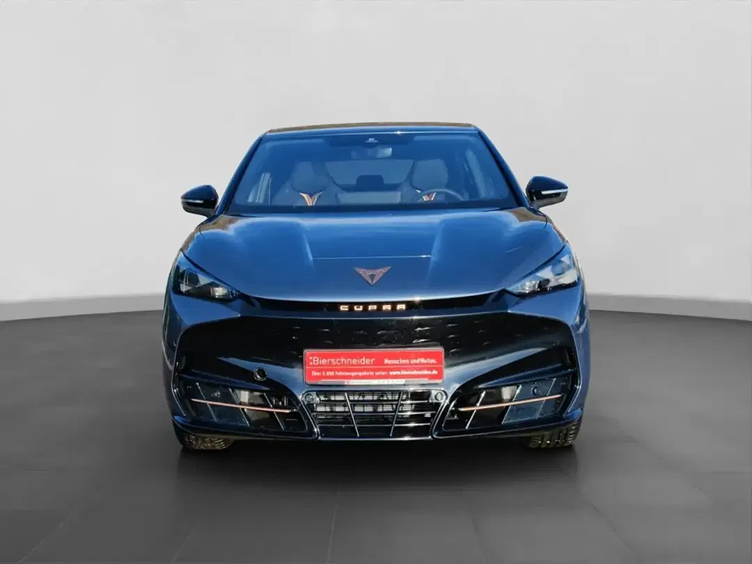 CUPRA Tavascan - Thumbnail 2