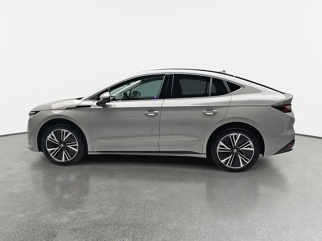 Skoda Enyaq - Thumbnail 5