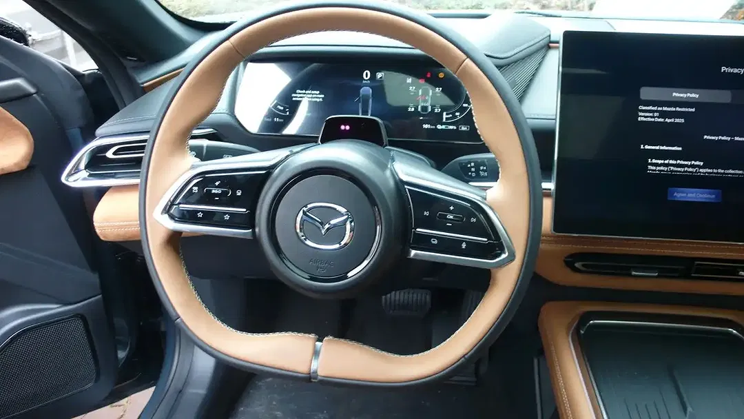 Mazda 6e - Thumbnail 9