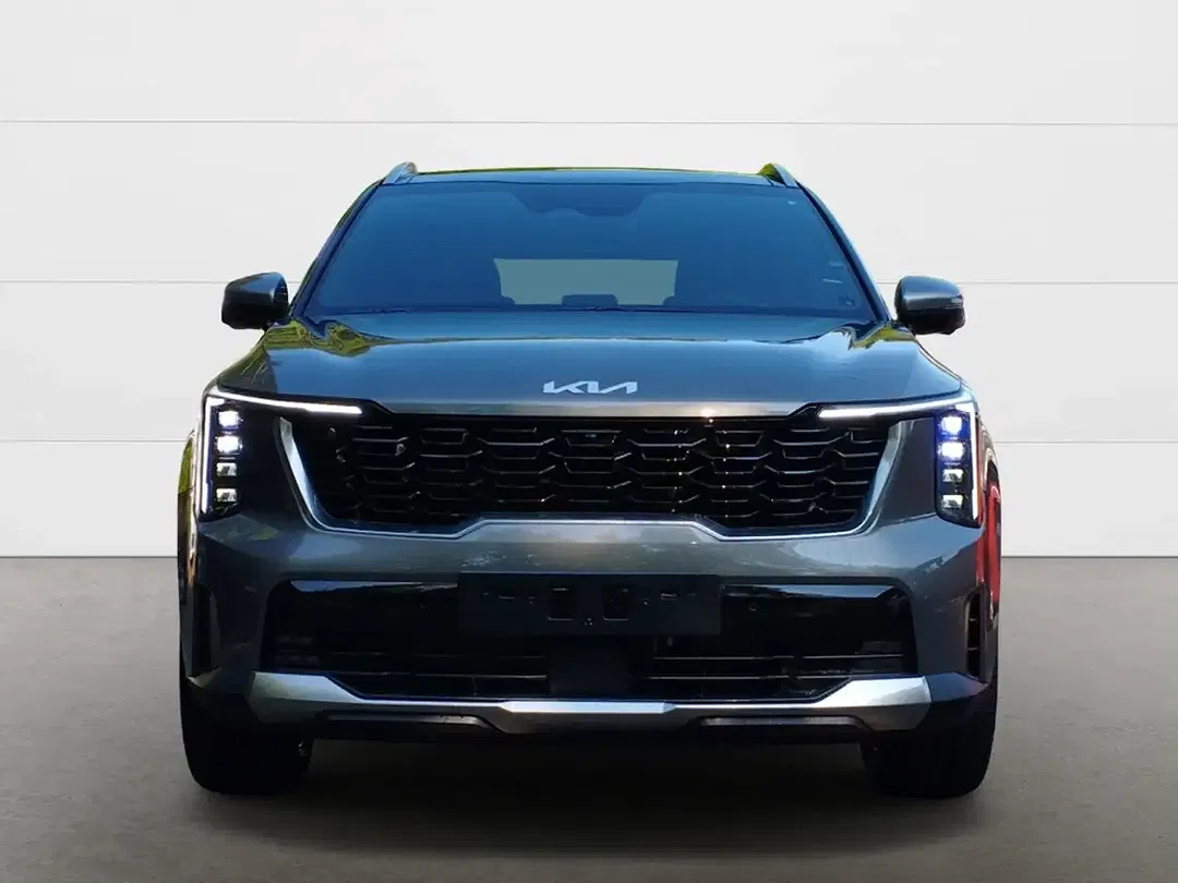Kia Sorento - Thumbnail 10