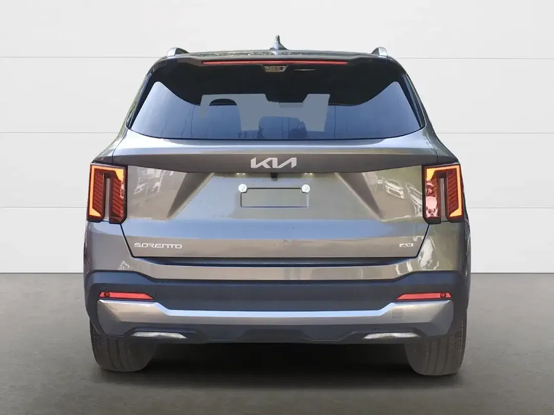 Kia Sorento - Thumbnail 6
