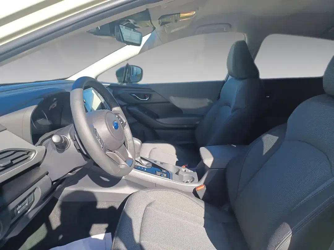 Subaru Crosstrek - Thumbnail 8
