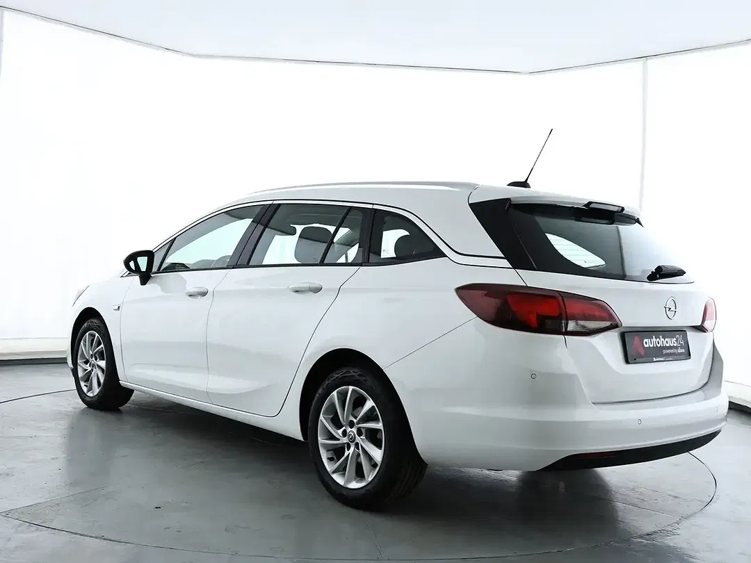 Opel Astra - Thumbnail 4