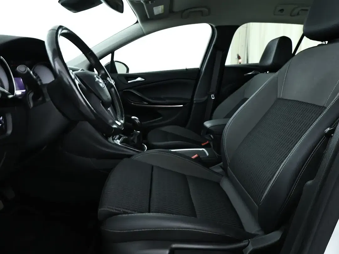 Opel Astra - Thumbnail 8