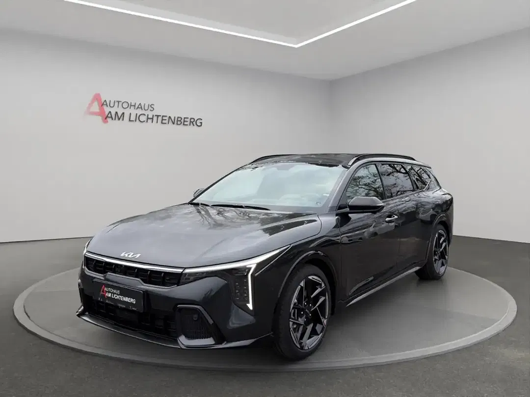 Kia K4 - Thumbnail 1