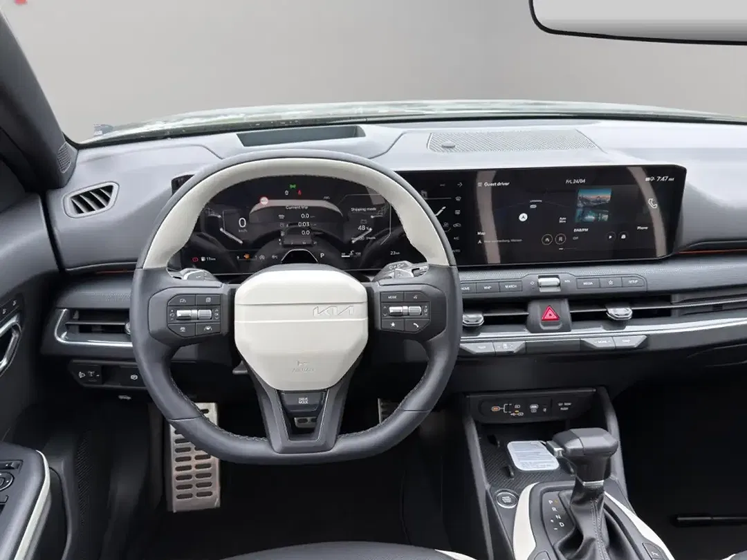 Kia K4 - Thumbnail 11